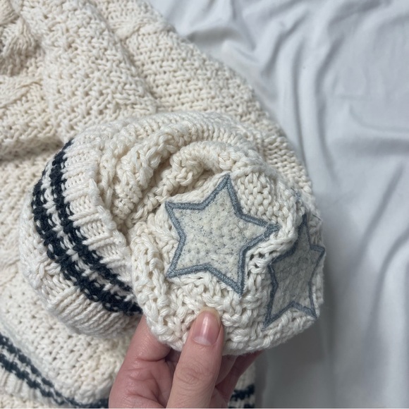 Taylor Swift original 2020 folklore cardigan Cream and Blue Cardigan - Picture 8 of 11